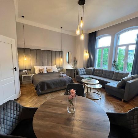 Dk Premium Ballady I Romanse Olsztyn  Exterior foto